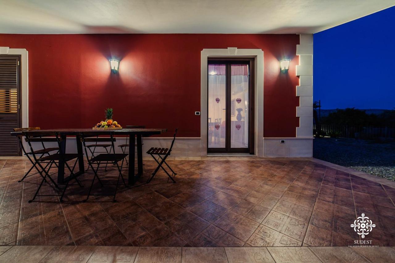 Villa Clara Country Retreat Solarino Extérieur photo