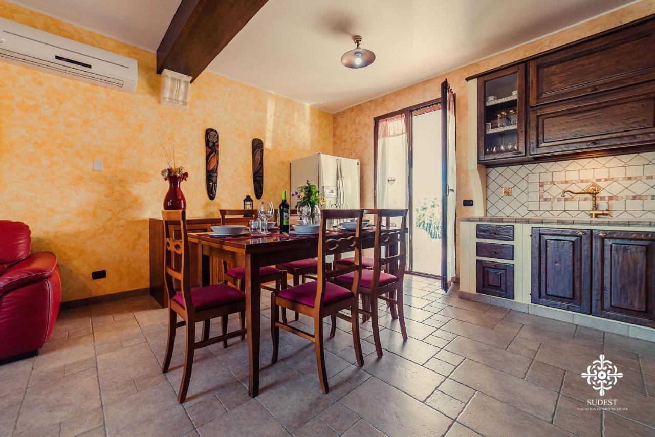 Villa Clara Country Retreat Solarino Extérieur photo