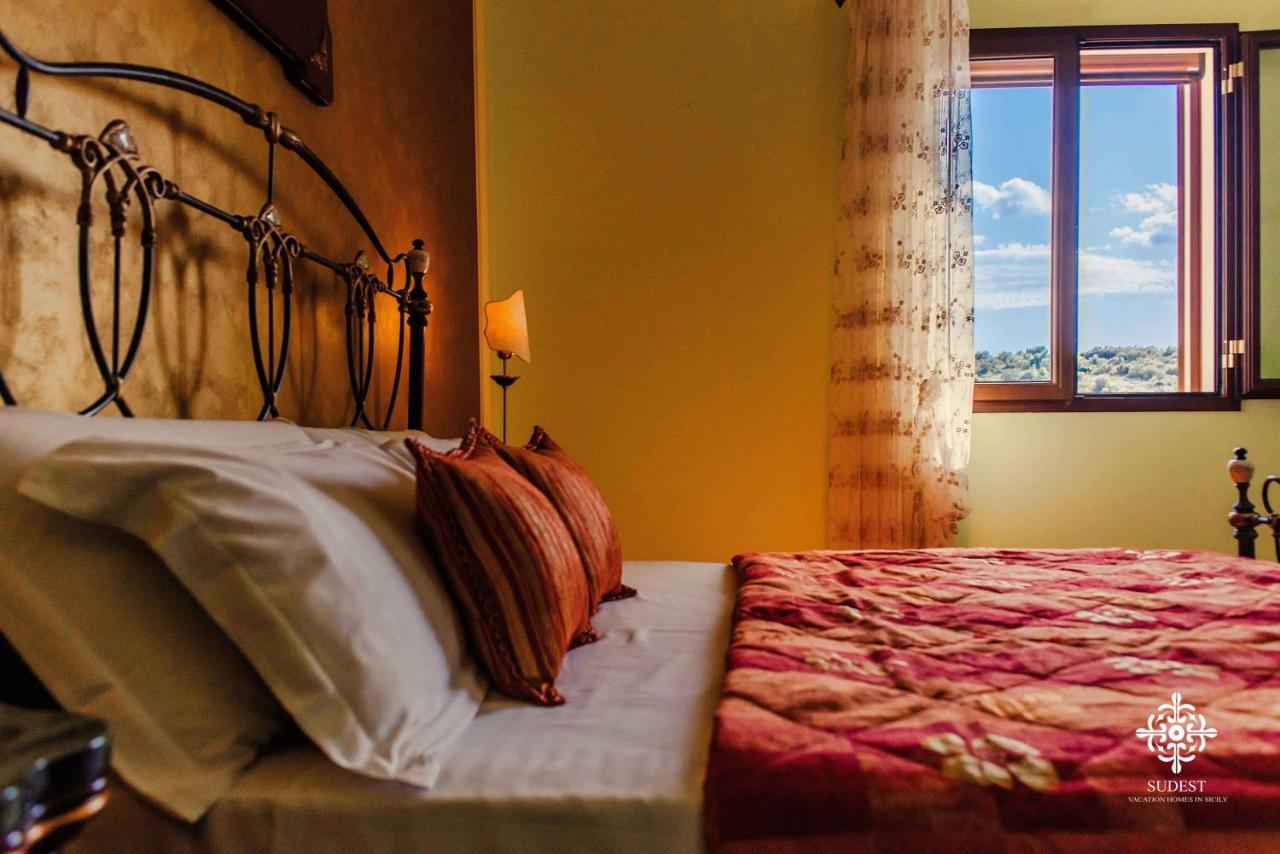 Villa Clara Country Retreat Solarino Extérieur photo